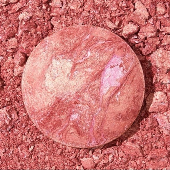 Laura Geller Baked Marbleized Blush-n-Brighten (Shade: Tropic Hues) w/ Brush - Picture 5 of 7